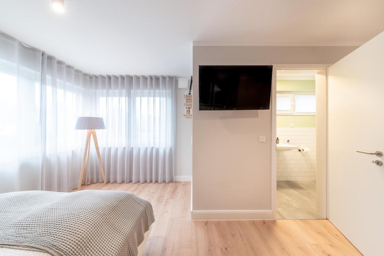 The Woodmans Airport Boardinghouse Aparthotel Dusseldorf Exterior photo